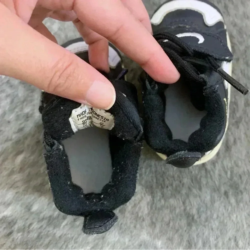 Vintage 1996 Nike Baby D.T. Max Sneakers